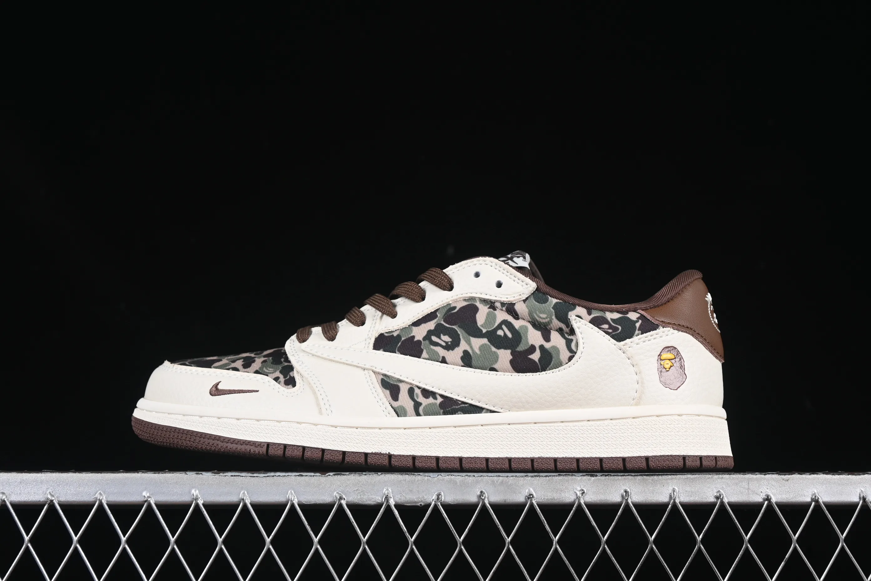 All categories Air Jordan Jordan series basketball shoes Air Jordan 1 Low High-end customized low-top sneakers Travis Scott x Fragment Design x Air Jordan 1 Low OG SP AJ1 Joe 1 Bape co-branded rice brown camouflage low-top cultural casual sneakers XS2024-019